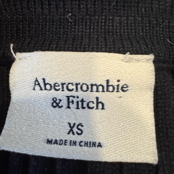 Abercombie and Fitch Black Ribbed Long Sleeve Collared Bodysuit, Clasp Closures - Picture 7 of 10